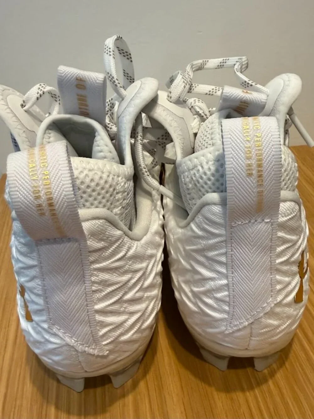 Under Armour Spotlight Clone MC Molded Cleats – Women’s Model, New, Discontinued